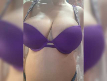 monica-blackk bongacams stream image