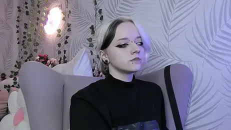 Holy_Silvia stripchat stream image