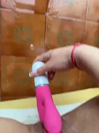 Wet-Pussycat stripchat stream image