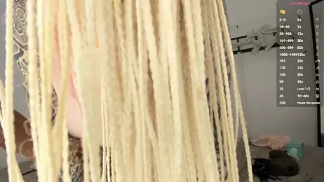 lil_shouty_bitch stripchat stream image