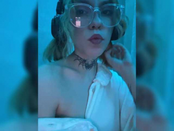 Molly-and-Ewa bongacams stream image