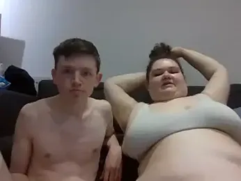 curvy_crystal stripchat stream image