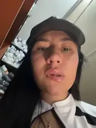 kim_monti stripchat stream image