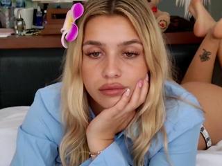 Maci Reynolds flirt4free stream image