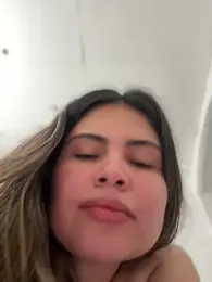 melanny10 stripchat stream image