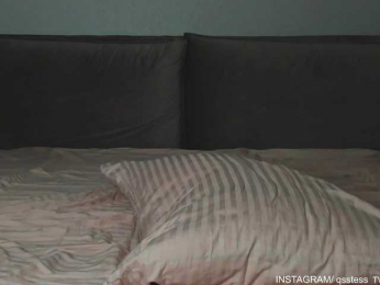 qsstess bongacams stream image