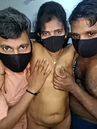 Cute_plak01 stripchat stream image