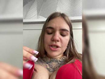 -Tiki-Riki- bongacams stream image, 21.04.2025 09:20