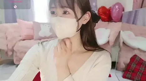 aaanyan stripchat stream image