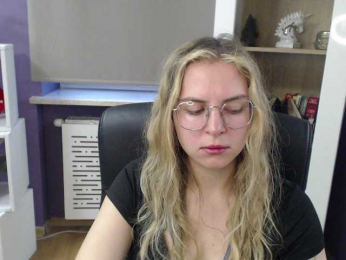 Soft-Zoey bongacams stream image