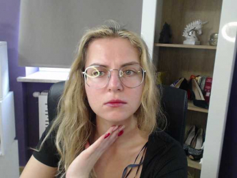 Soft-Zoey bongacams stream image