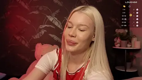 Lolly_girll stripchat stream image