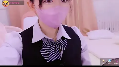 maii- stripchat stream image