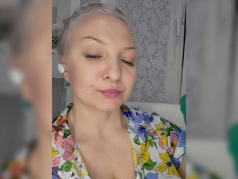 Anesteishen bongacams stream image