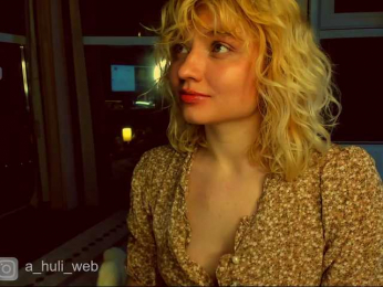 A-Huli bongacams stream image