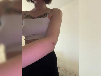 BabyDarii bongacams stream image