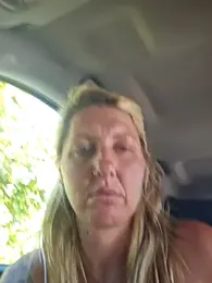 SheIsSomething stripchat stream image