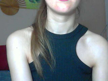 Lolakisss bongacams stream image