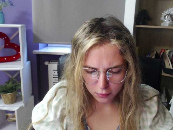 Soft-Zoey bongacams stream image