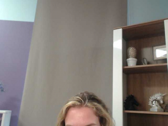 Soft-Zoey bongacams stream image