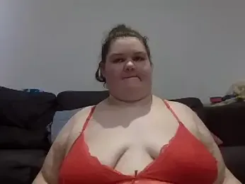 curvy_crystal stripchat stream image