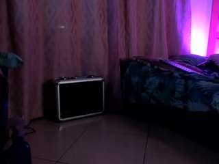 gisellereyess camsoda stream image