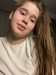 HornyGirlH stripchat stream image