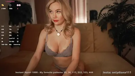 Bestie_Online stripchat stream image