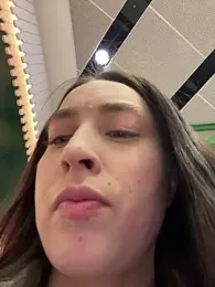 Holly_Play stripchat stream image