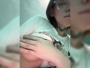 Molly-and-Ewa bongacams stream image