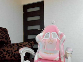 BritneyCharm bongacams stream image