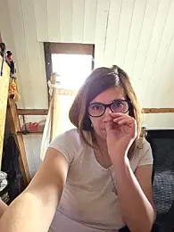 Lina_lou4 stripchat stream image