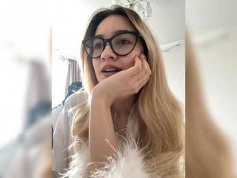 -Lana-Chester- bongacams stream image