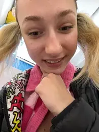 Lia__Love stripchat stream image