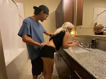 girlfriendmissy stripchat stream image