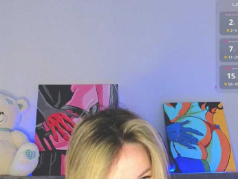 emely1benz bongacams stream image