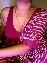 SexyAndHottie stripchat stream image