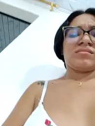 -VICKKY stripchat stream image