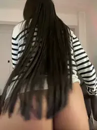 aly_golden_ stripchat stream image