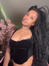 Your_Paris stripchat stream image