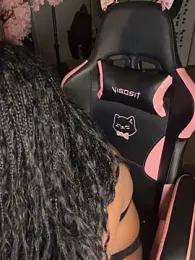 Your_Paris stripchat stream image