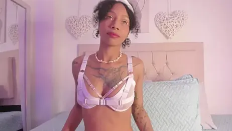 daiana_curly stripchat stream image