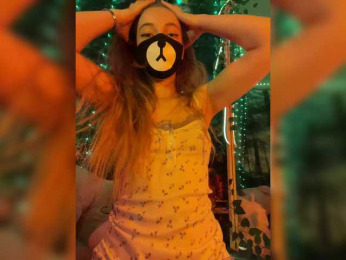 -Summer- bongacams stream image