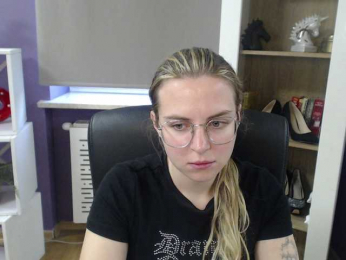 Soft-Zoey bongacams stream image