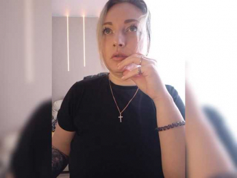 Tanysha-1 bongacams stream image