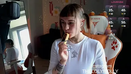 LolyMolli stripchat stream image