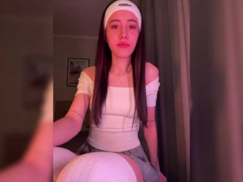 AlinaWey bongacams stream image