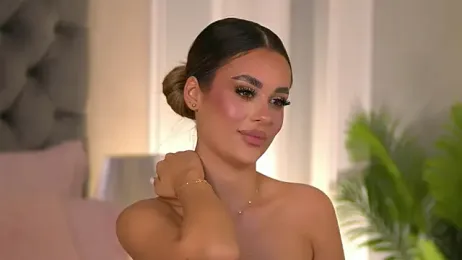 YasmineShaw stripchat stream image