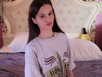 Enchantressss bongacams stream image