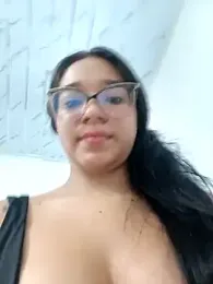 -VICKKY stripchat stream image